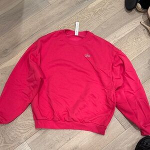 ALO Yoga Accolade Sweatshirt Hot Pink